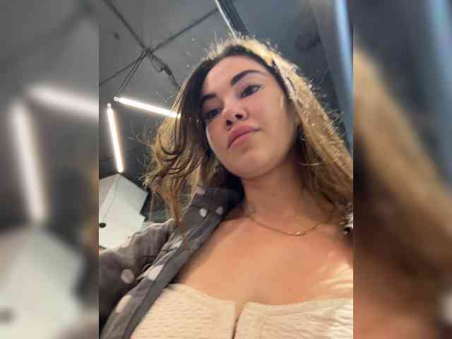 YourGo0dGirl webcam