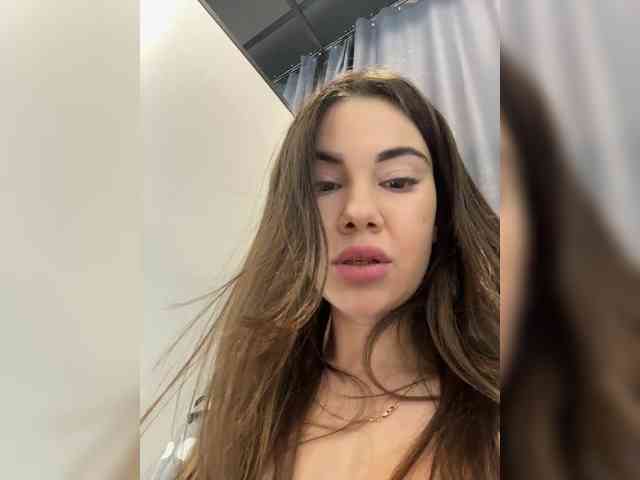 YourGo0dGirl webcam