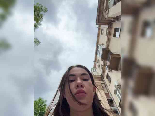 YourGo0dGirl webcam