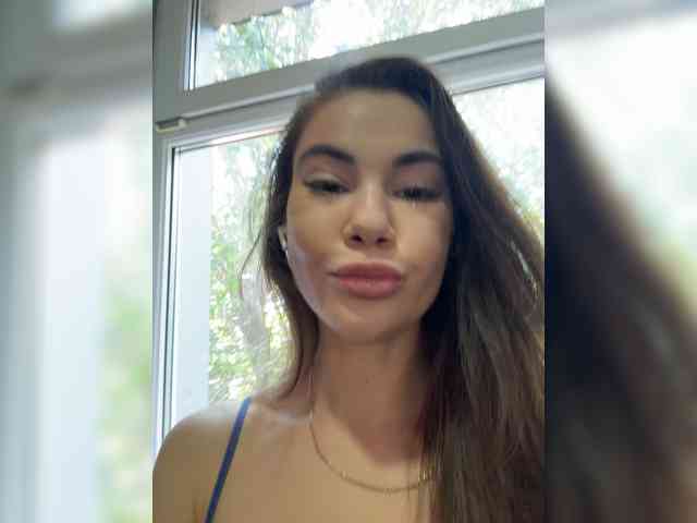 YourGo0dGirl webcam