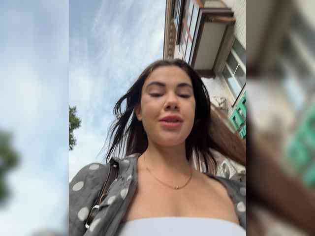 YourGo0dGirl webcam