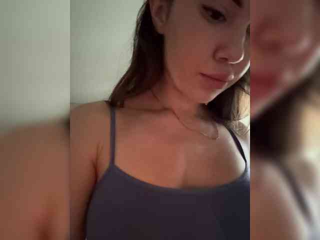 YourGo0dGirl webcam
