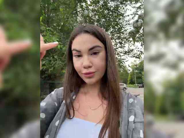 Model: YourGo0dGirl