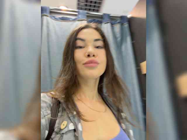 YourGo0dGirl webcam