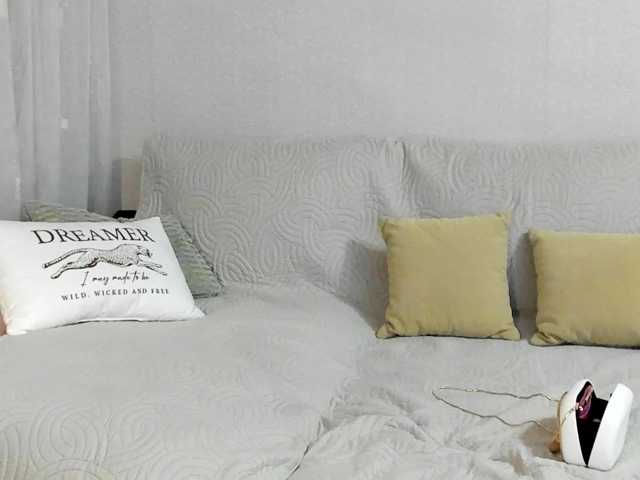 Lisa1225 live cam preview