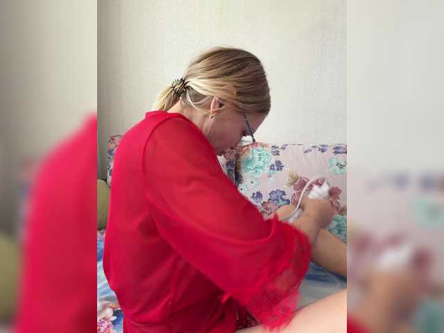 Lisa1225 live cam on BongaCams