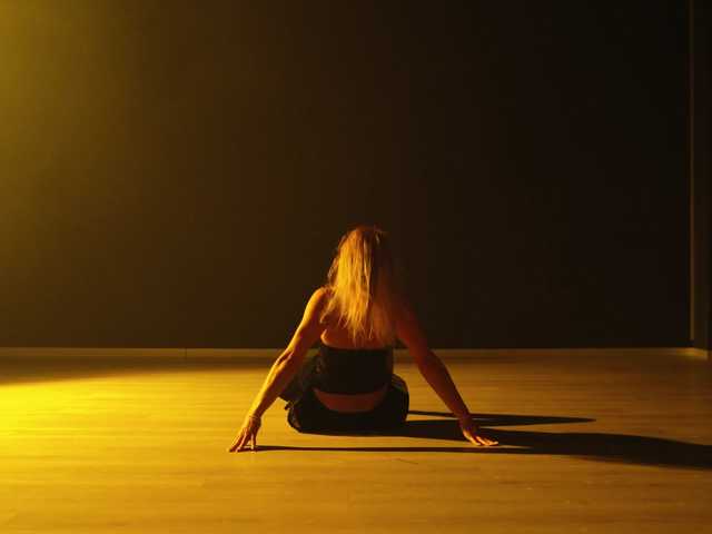 Lisa1225 live cam on BongaCams