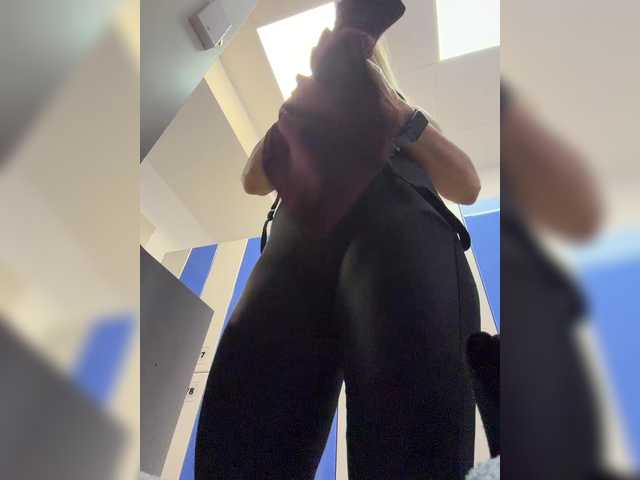 Lisa1225 live cam on BongaCams