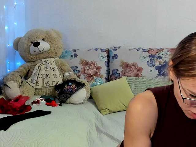 Lisa1225 live cam on BongaCams