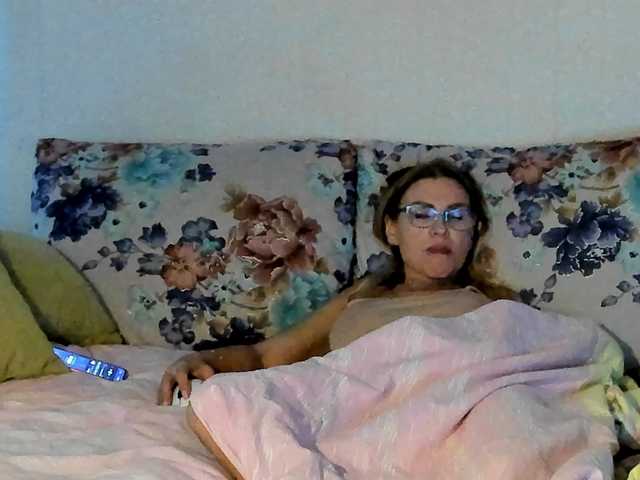 Lisa1225 live cam on UnifiedCams