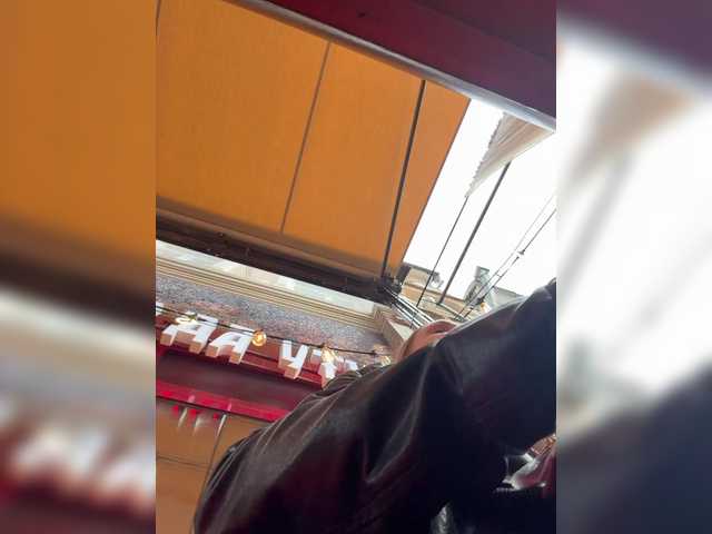 Lisa1225 live cam preview