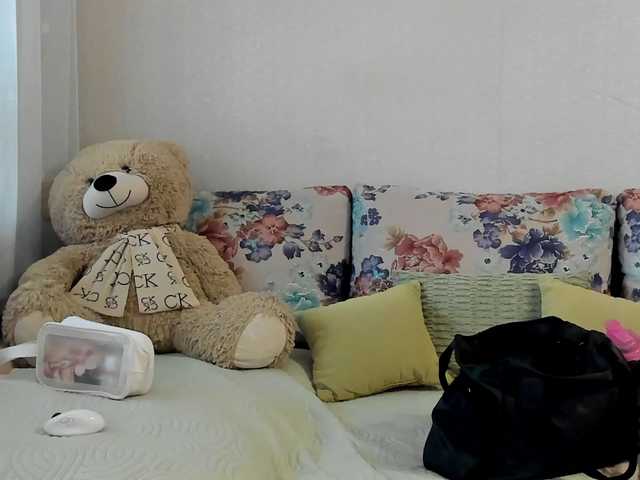 Lisa1225 live webcam show