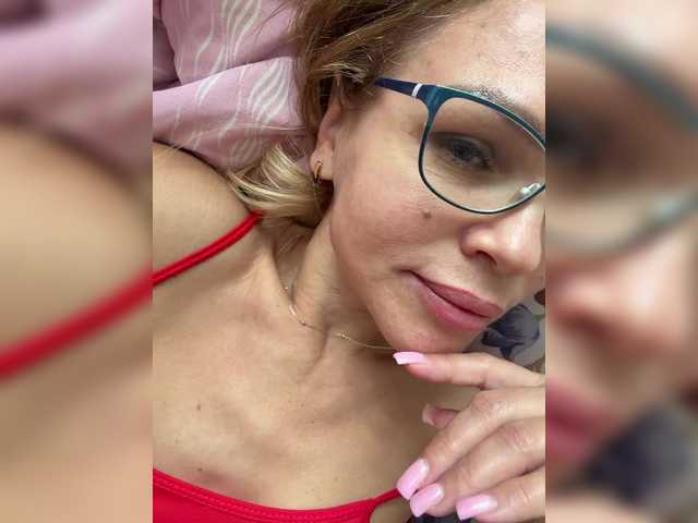 Lisa1225 live webcam show