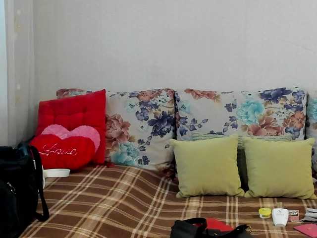 Lisa1225 live cam on BongaCams
