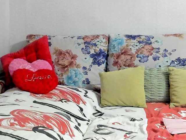 Lisa1225 live cam on BongaCams