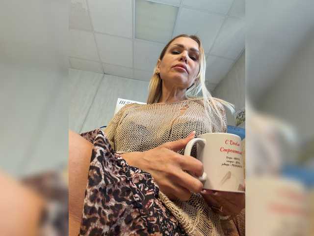lisa1225 cam belle