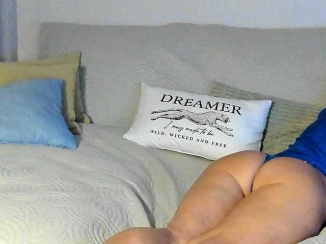 Lisa1225 live cam preview
