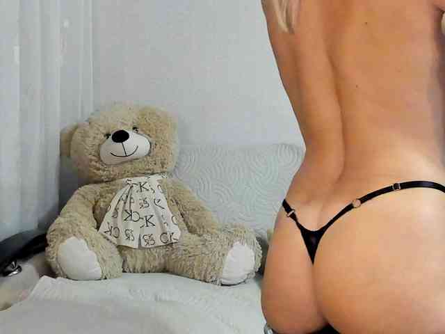 Lisa1225 webcam