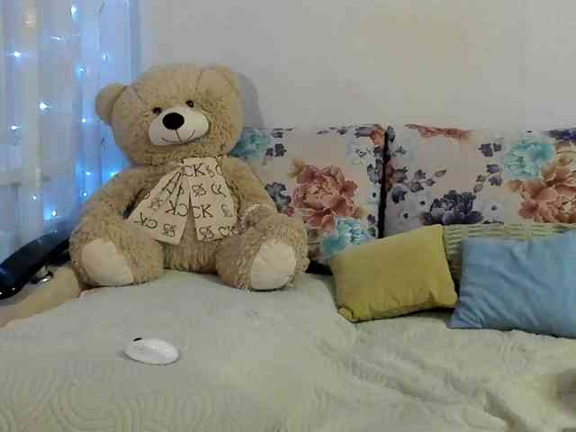 Lisa1225 Live Webcam on BongaCams