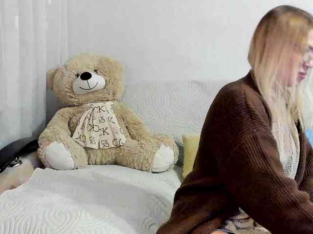 Lisa1225 webcam