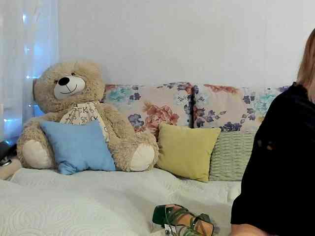 Lisa1225 webcam