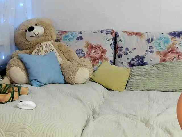 Lisa1225 webcam