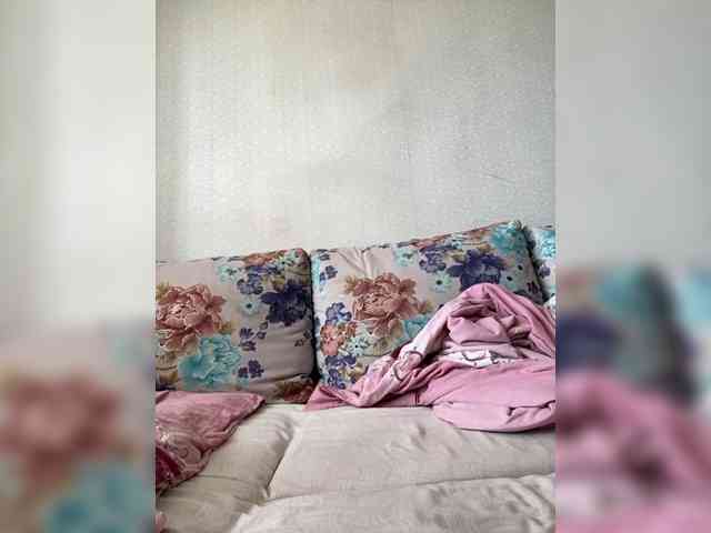 Lisa1225 webcam