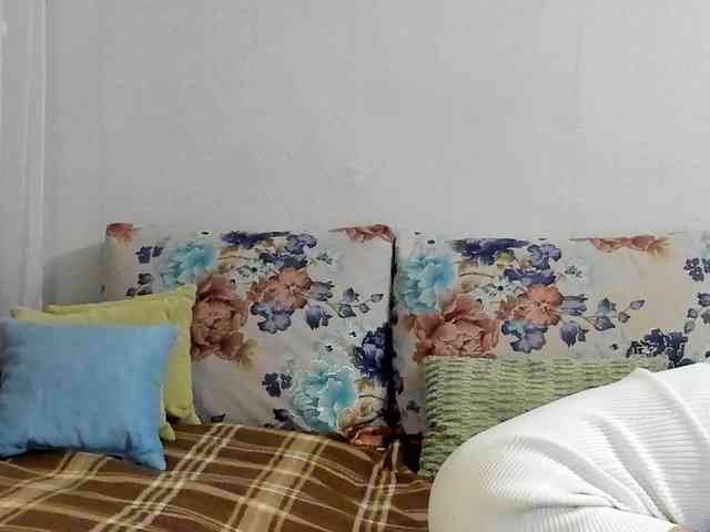 Lisa1225 webcam