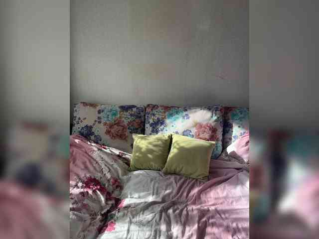 Lisa1225 webcam
