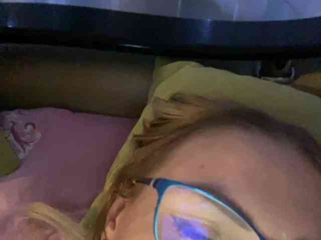Lisa1225 webcam