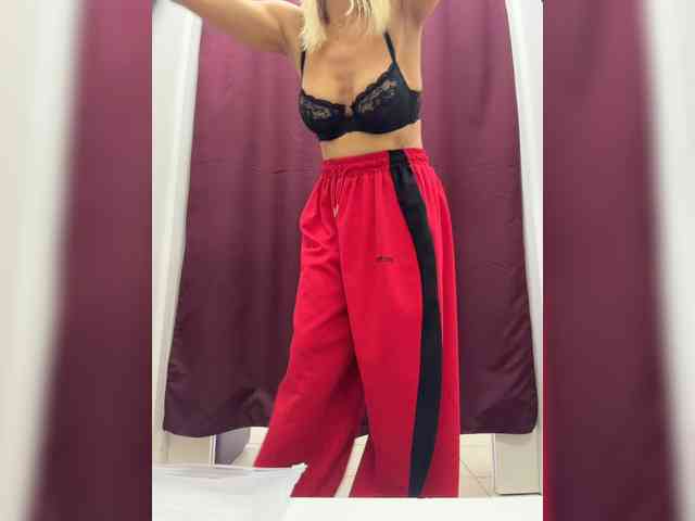 Lisa1225 webcam