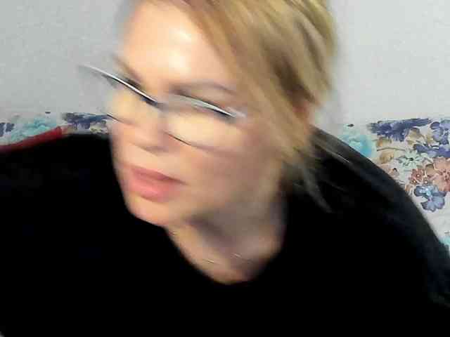 Lisa1225 webcam