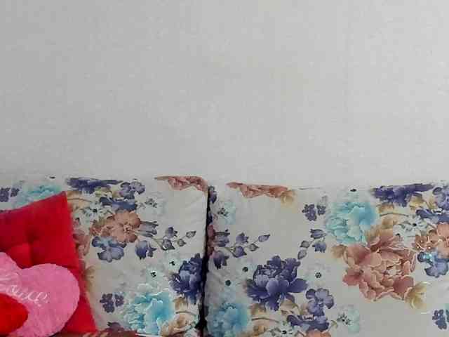 Lisa1225 webcam