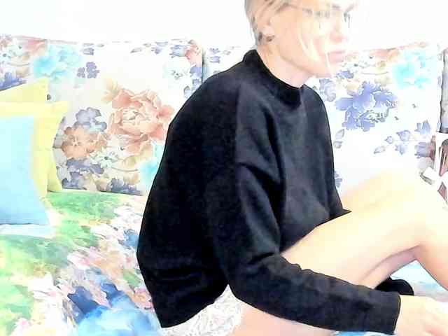 Lisa1225 webcam