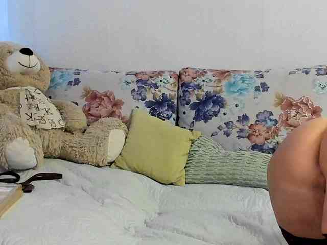 Lisa1225 webcam