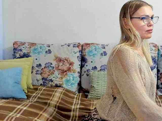 Lisa1225 webcam