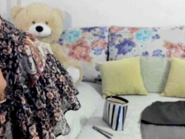 Lisa1225 webcam