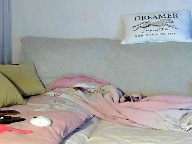 Lisa1225 webcam