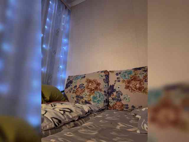 Lisa1225 webcam