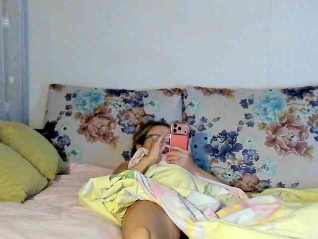 Lisa1225 webcam