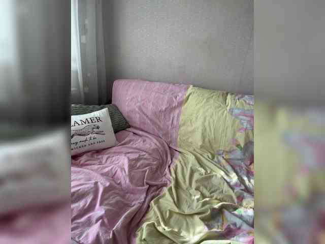 Lisa1225 webcam
