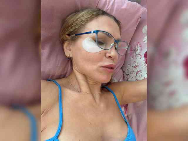 Lisa1225 webcam