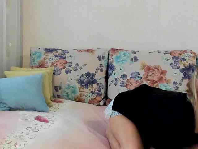 Lisa1225 webcam