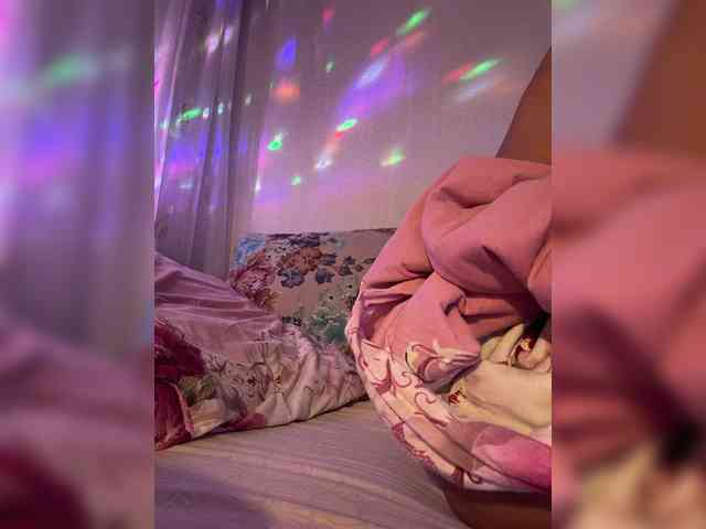 Lisa1225 webcam