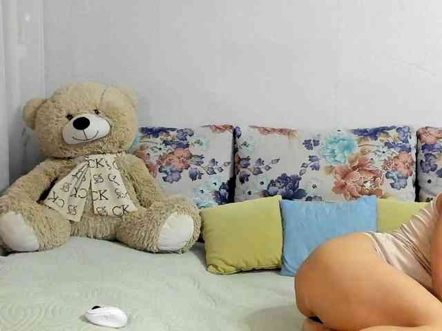 Lisa1225 webcam