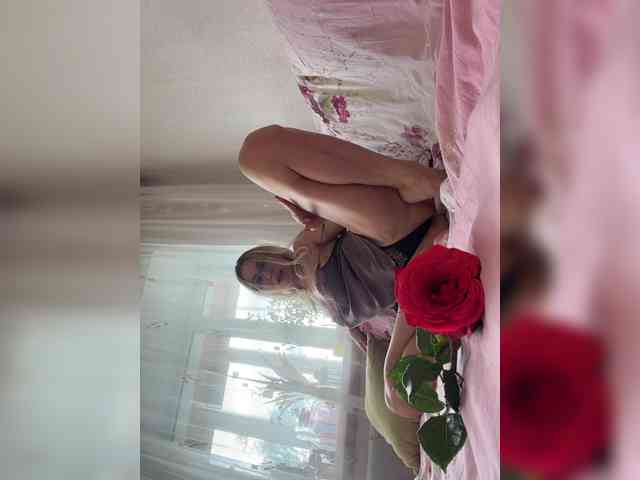 Lisa1225 webcam