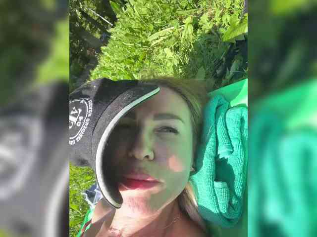 Lisa1225 webcam
