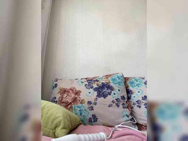 Lisa1225 webcam