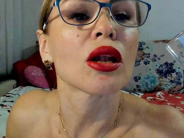 Lisa1225 webcam