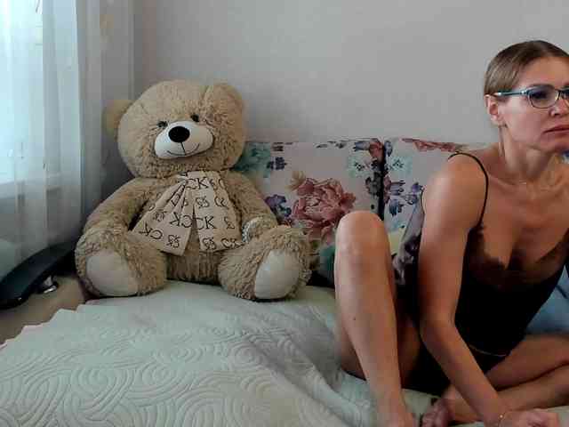 Lisa1225 webcam